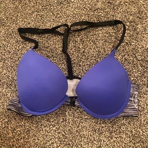 PINK Victoria’s Secret front clasp t-back bra